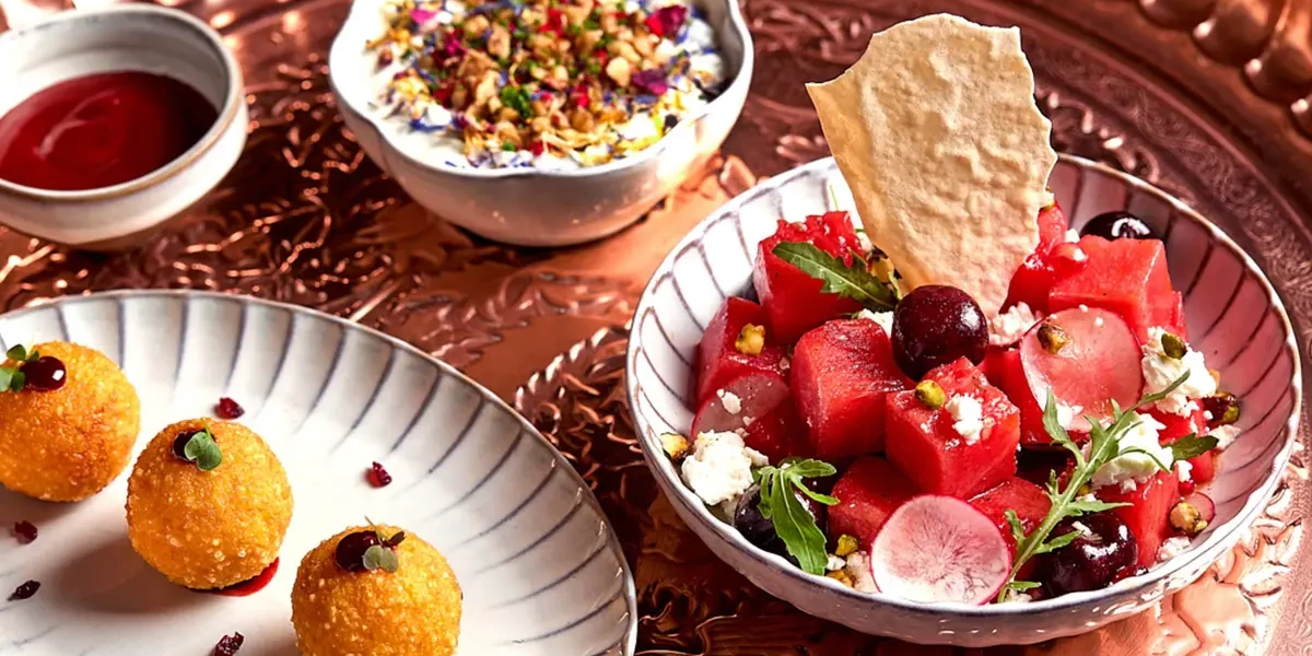 arianas persian kitchen dubai emirat bouchees doubles